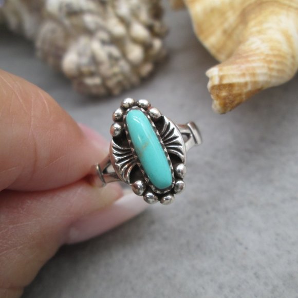 Dainty Native American Sterling Silver & Turquoise Ring, Southwestern,925 ring - Picture 1 of 11